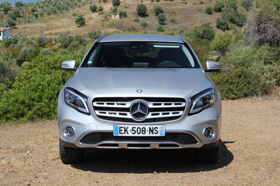  Mercedes-Benz GLA200 d 2017 года  (WW) (фото 15 из 24)